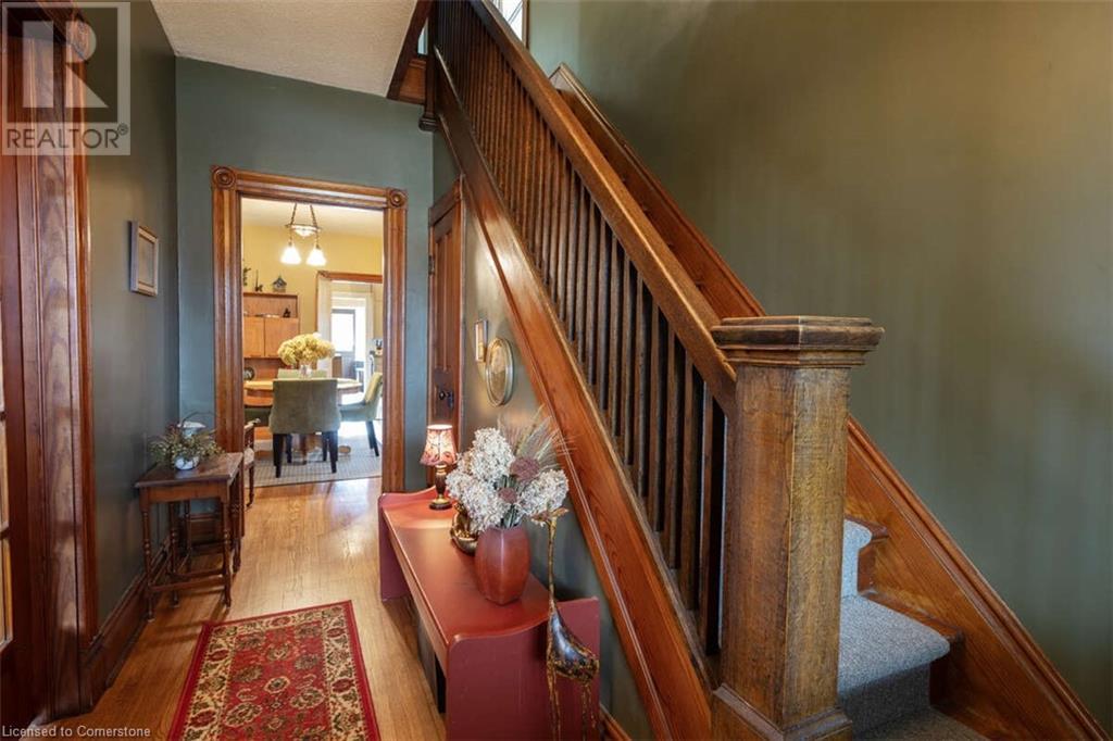 104 North Street, Strathroy, Ontario N7G 1Z5 - Photo 7 - 40674595