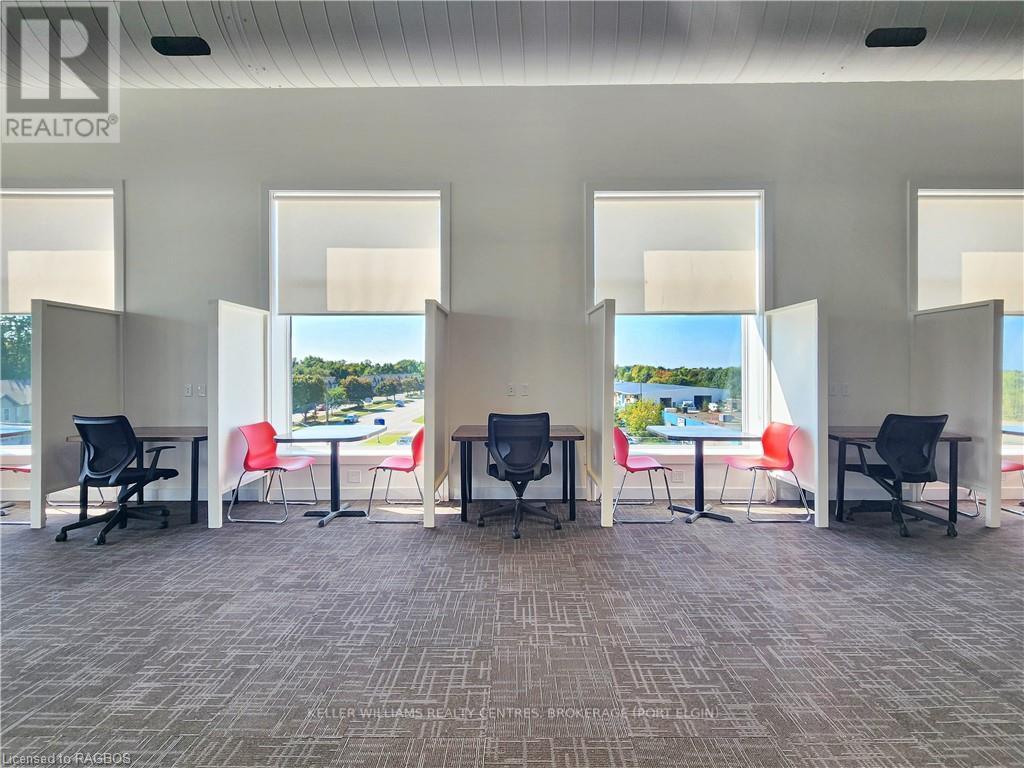 202 - 1020 Goderich Street, Saugeen Shores, Ontario N0H 2C3 - Photo 30 - X11822962