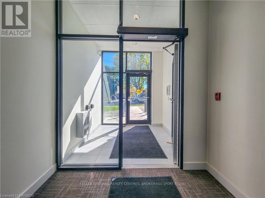 202 - 1020 Goderich Street, Saugeen Shores, Ontario N0H 2C3 - Photo 9 - X11822962