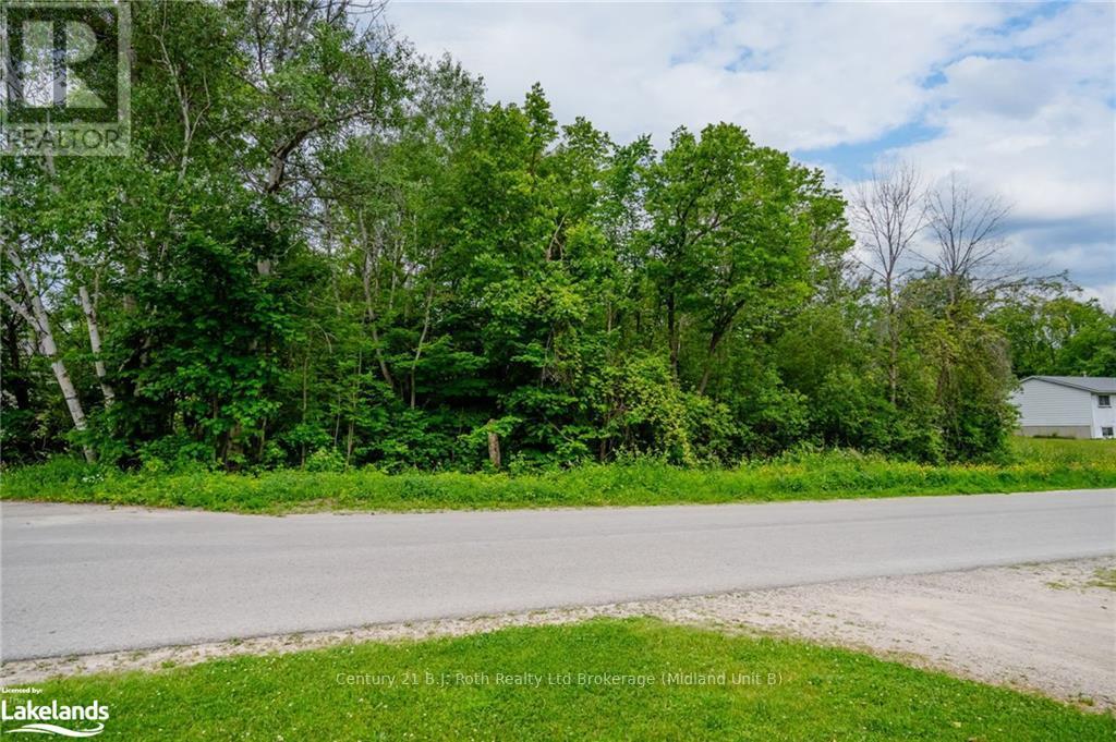 401 Mcnicoll Street, Tay (Port Mcnicoll), Ontario L0K 1R0 - Photo 4 - S10437196