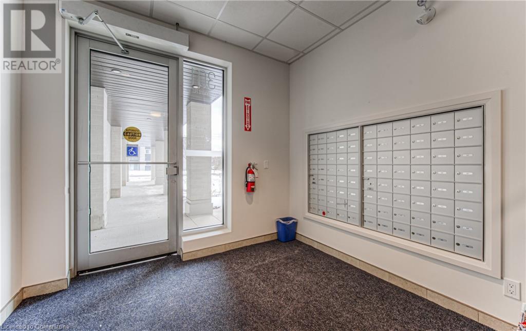 301 Westmount Road W Unit# 414, Kitchener, Ontario  N2M 5M9 - Photo 5 - 40683935