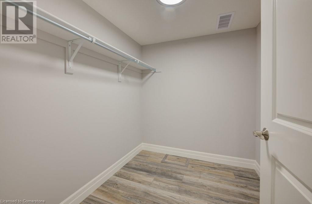 705 Hollinger Drive S, Listowel, Ontario N4W 3V2 - Photo 37 - 40685898