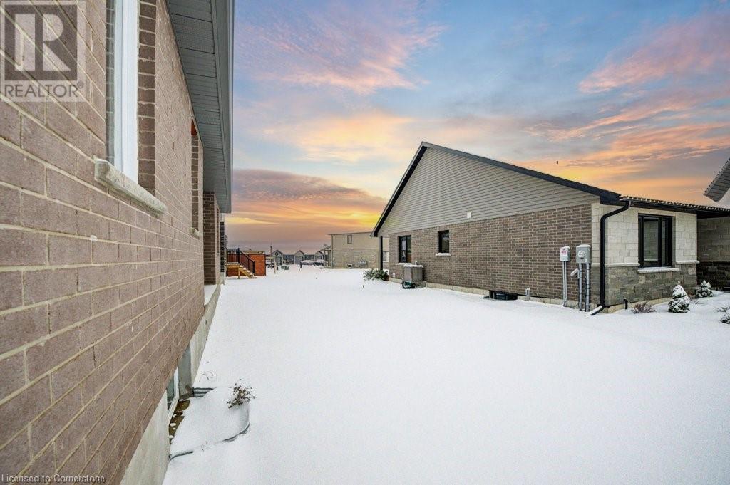 705 Hollinger Drive S, Listowel, Ontario N4W 3V2 - Photo 45 - 40685898