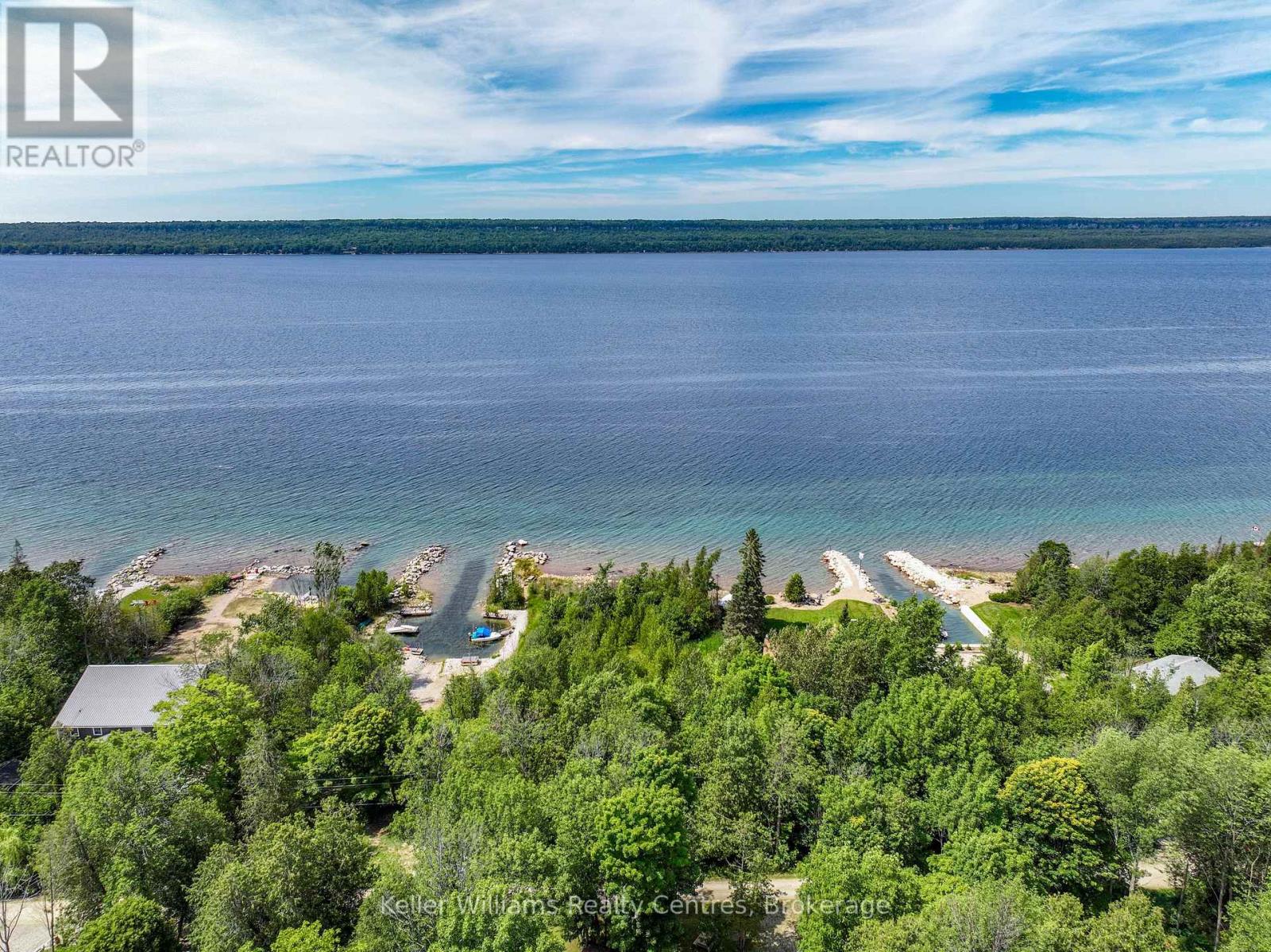 151 Mallard St, Georgian Bluffs, Ontario  N0H 2T0 - Photo 2 - X11922908