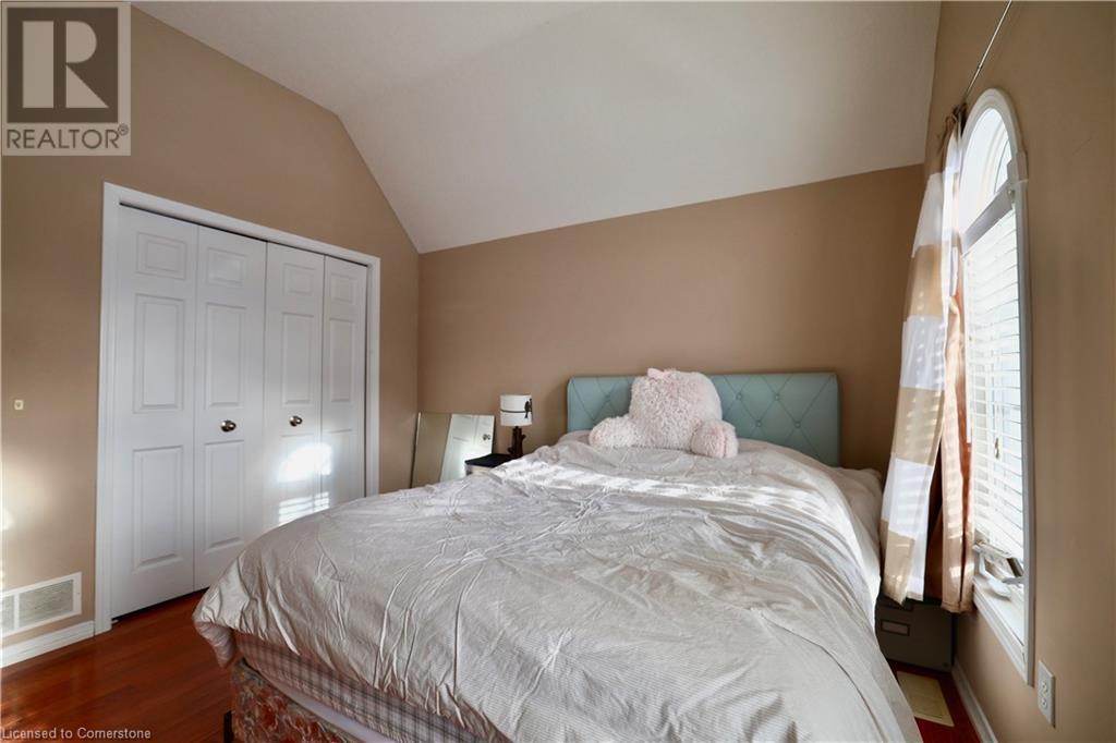 590 Goldthread Street, Waterloo, Ontario N2V 2X6 - Photo 15 - 40693335