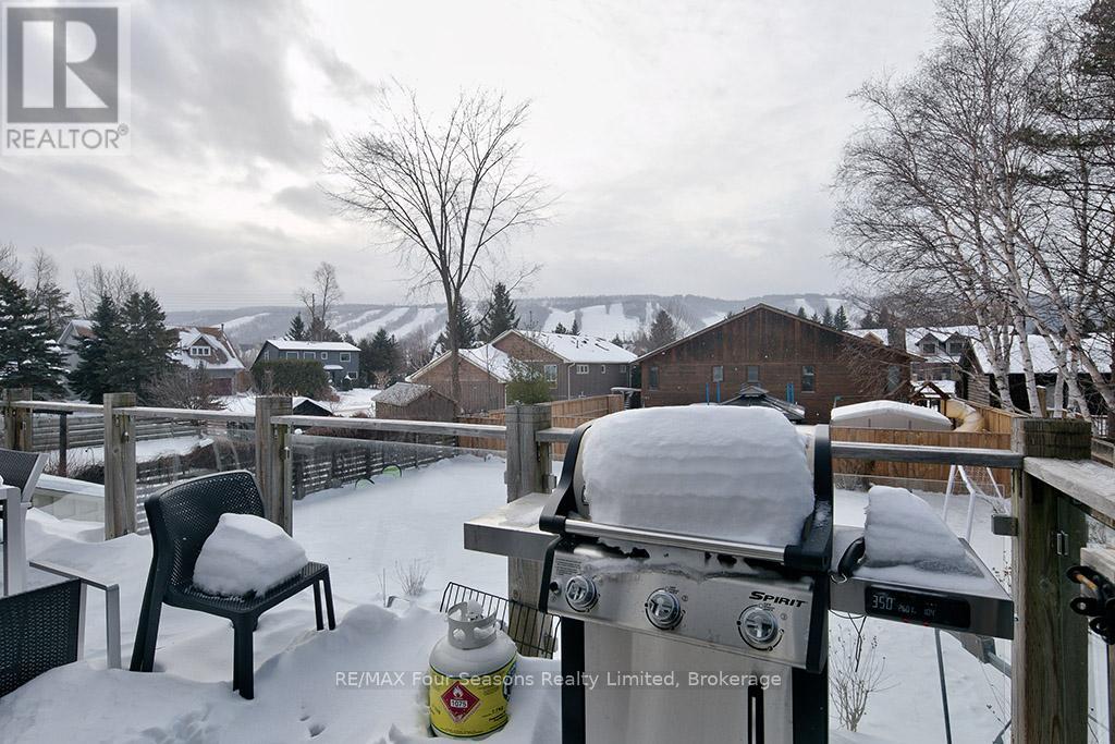 104 Laurie's Court, Blue Mountains, Ontario  L9Y 0L4 - Photo 33 - X11944856