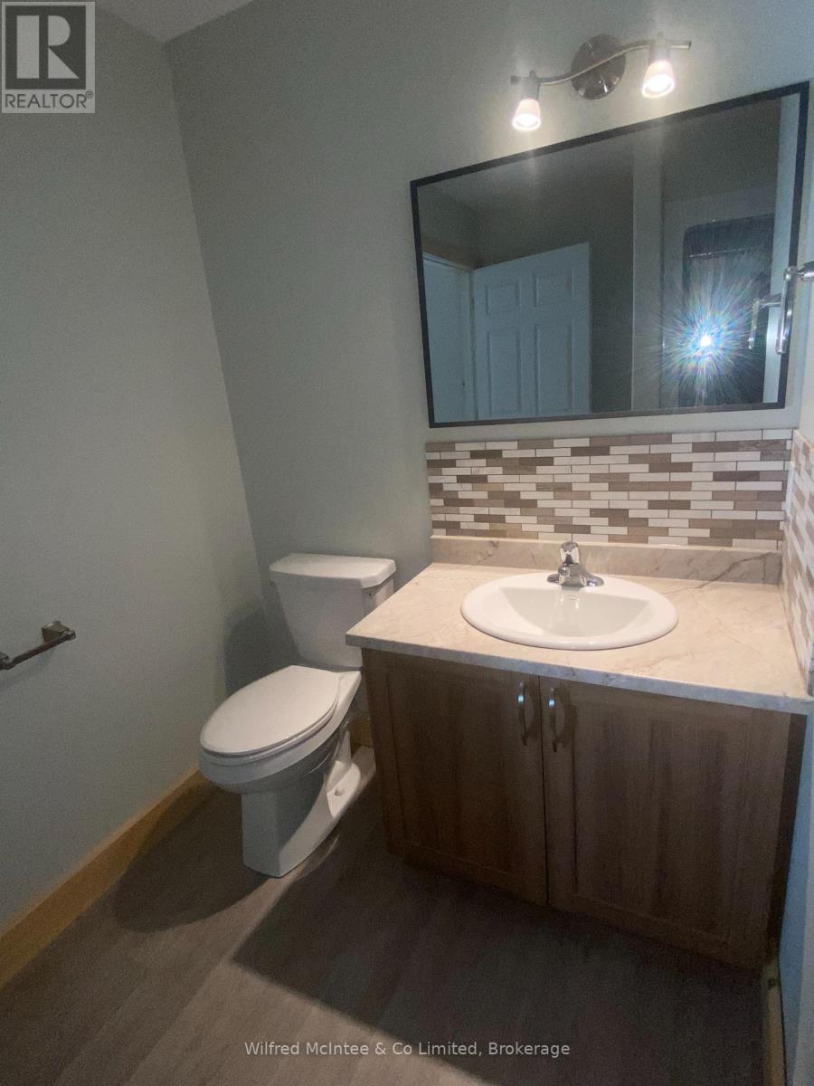 134 Regent Street S, Arran-Elderslie, Ontario  N0G 2N0 - Photo 6 - X11946341