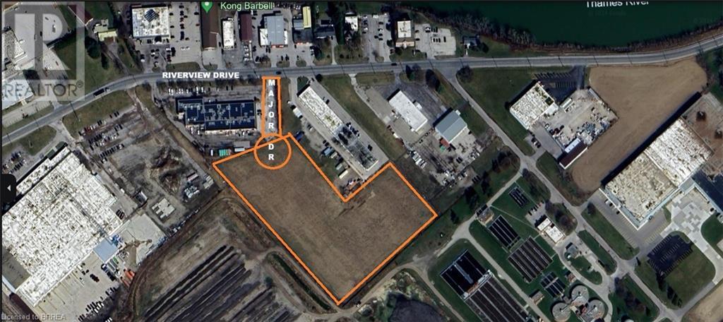 450 Riverview Drive, Chatham-Kent, Ontario  N7M 6B8 - Photo 1 - 40696090