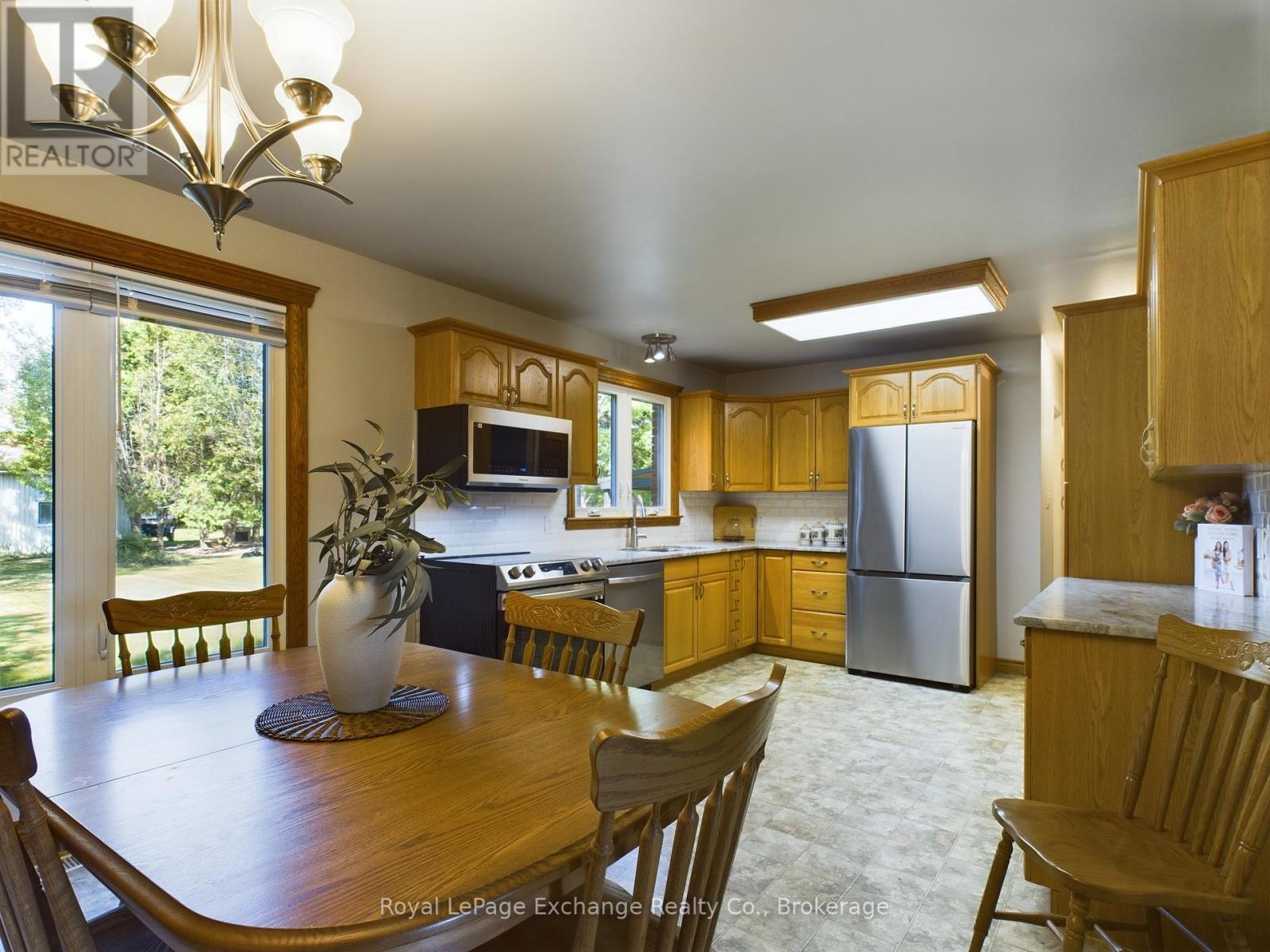 401767 Grey Road 4 Road, West Grey, Ontario  N4N 3B8 - Photo 6 - X11955610