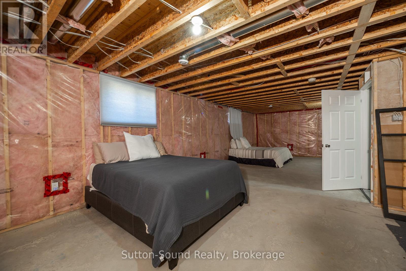 170 Lakeshore Road, Georgian Bluffs, Ontario N0H 2T0 - Photo 18 - X11957145