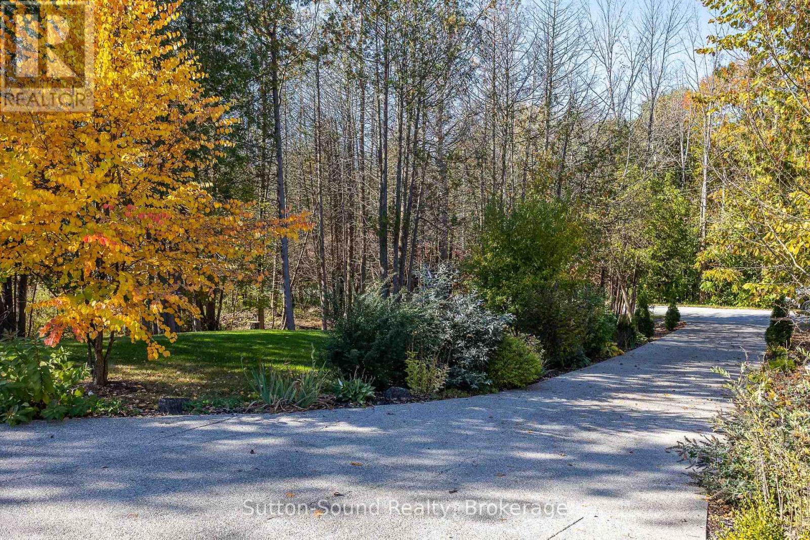 170 Lakeshore Road, Georgian Bluffs, Ontario N0H 2T0 - Photo 25 - X11957145