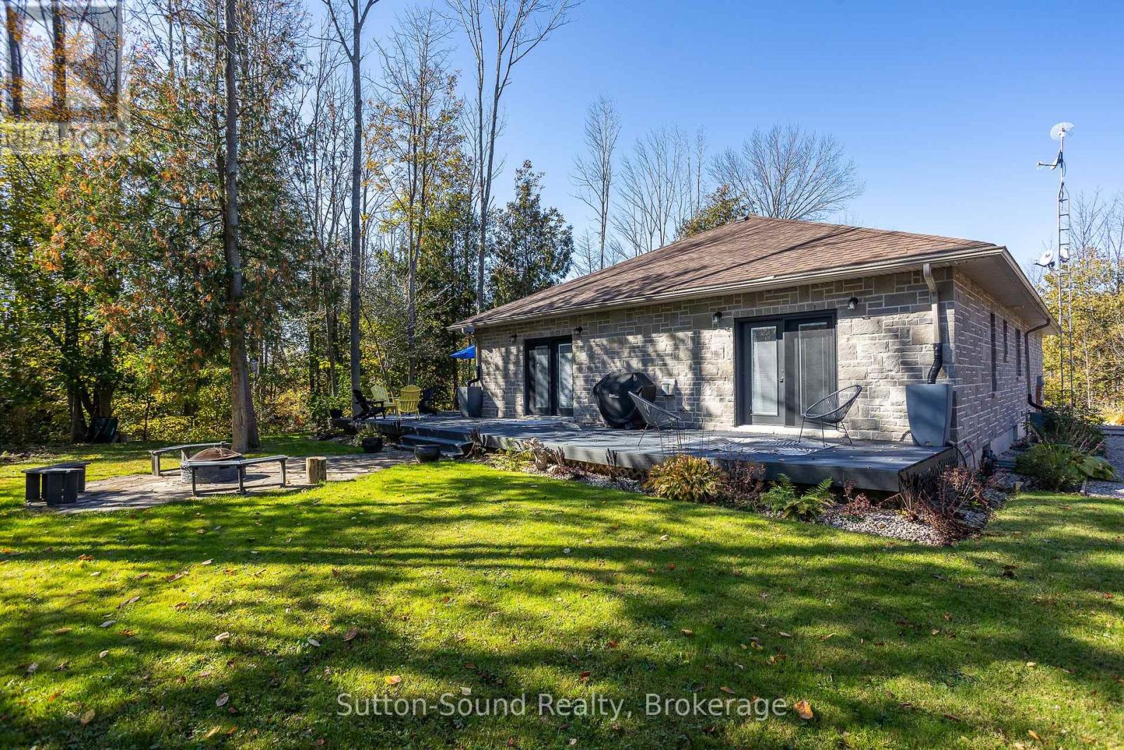 170 Lakeshore Road, Georgian Bluffs, Ontario N0H 2T0 - Photo 32 - X11957145