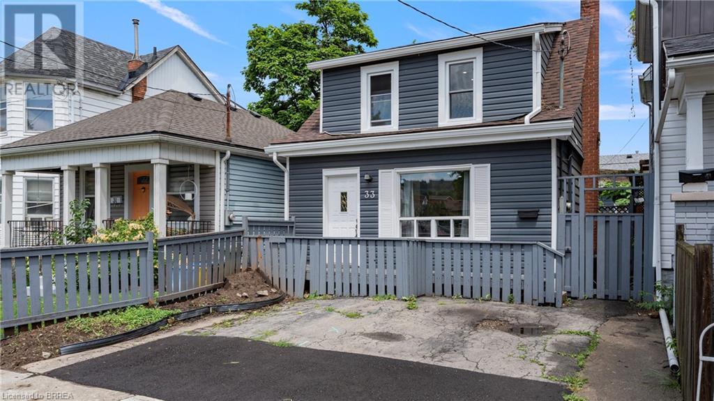 33 Highland Avenue, Hamilton, Ontario L8L 1Y8 - Photo 2 - 40695857