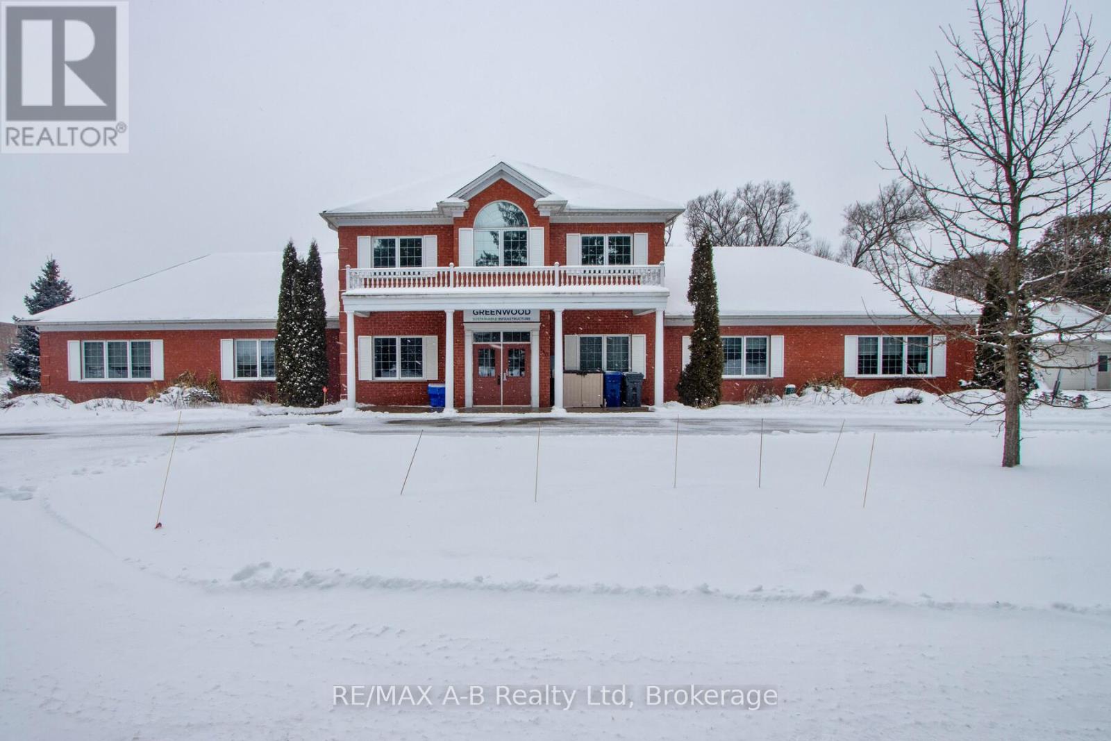 140 Foundry Street, Wilmot, Ontario N3A 2P7 - Photo 1 - X11992755