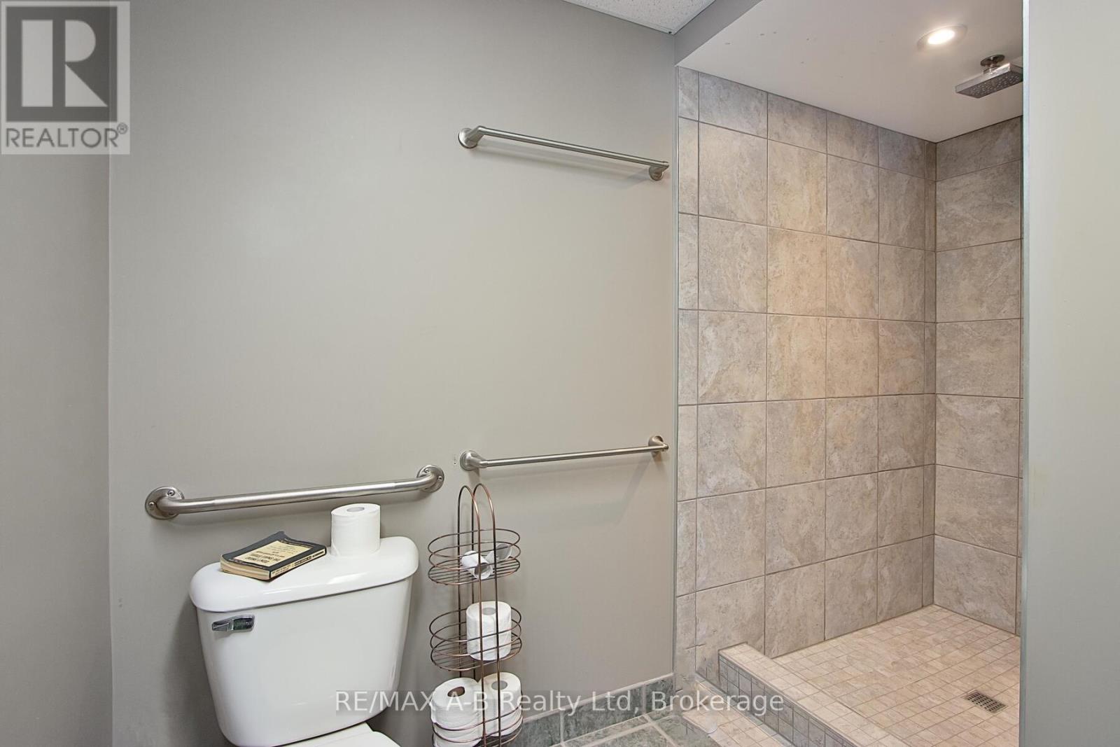 140 Foundry Street, Wilmot, Ontario N3A 2P7 - Photo 27 - X11992755