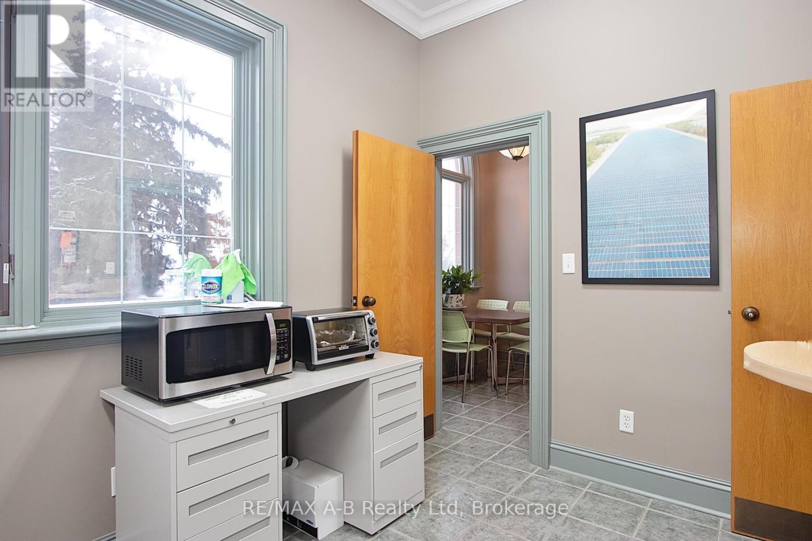 140 Foundry Street, Wilmot, Ontario N3A 2P7 - Photo 40 - X11992755
