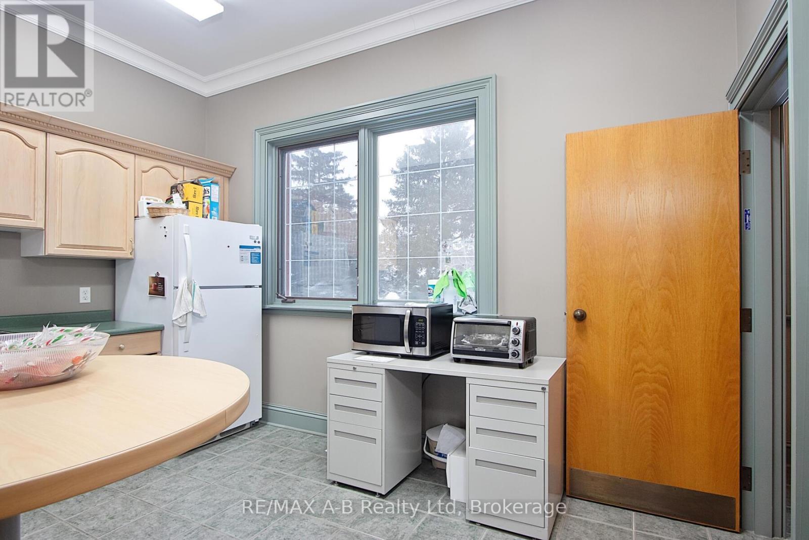 140 Foundry Street, Wilmot, Ontario N3A 2P7 - Photo 41 - X11992755