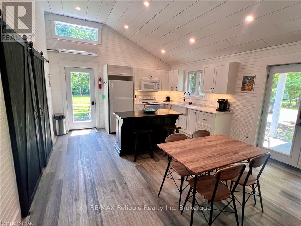 83344 David Drive, Ashfield-Colborne-Wawanosh (Ashfield), Ontario N7A 3X9 - Photo 7 - X11993377