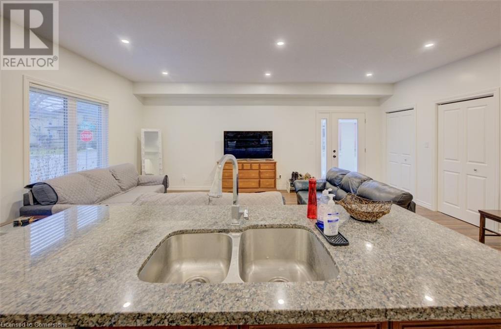 32 Church Street, New Hamburg, Ontario  N3A 1H9 - Photo 30 - 40704852