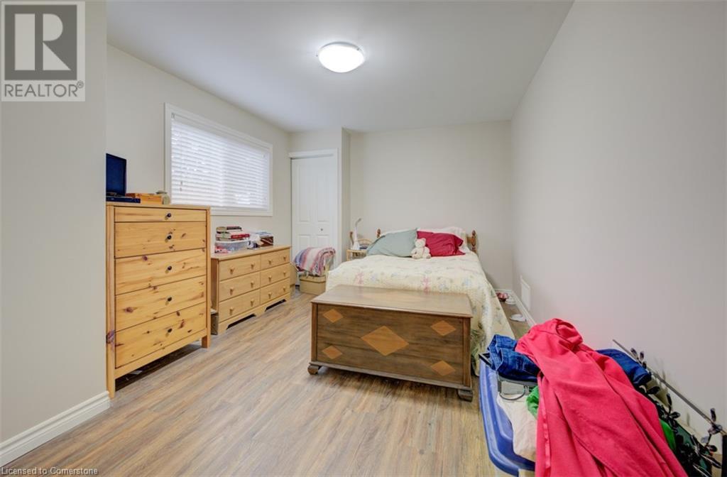 32 Church Street, New Hamburg, Ontario  N3A 1H9 - Photo 46 - 40704852