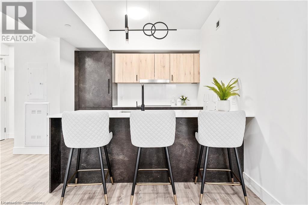 2 Dundas Street W Unit# 605, Belleville, Ontario  K8P 1A1 - Photo 4 - 40706567