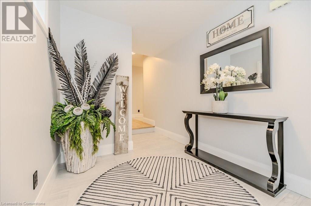 362 Moorlands Crescent, Kitchener, Ontario  N2P 0C5 - Photo 4 - 40707584