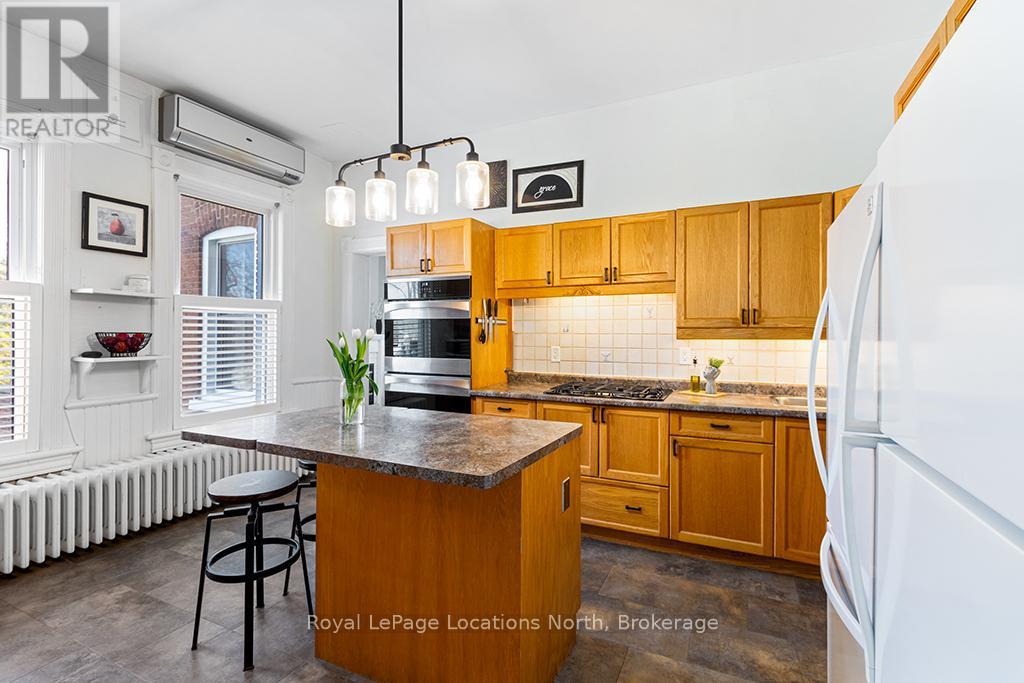 72 Colborne Street, Goderich (Goderich (Town)), Ontario  N7A 2V9 - Photo 11 - X12027860