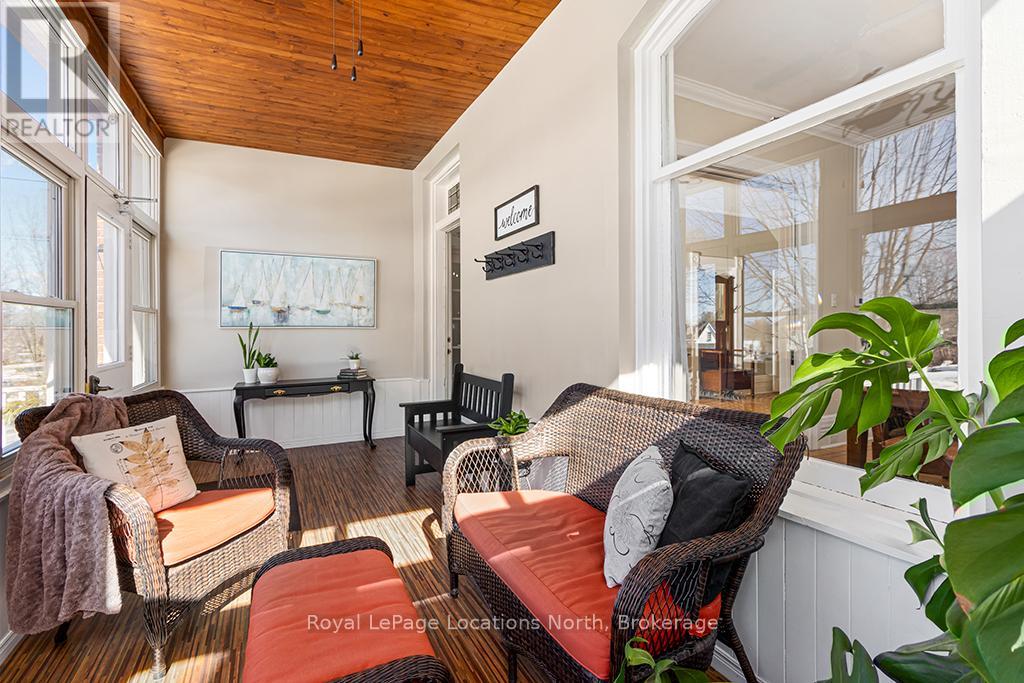 72 Colborne Street, Goderich (Goderich (Town)), Ontario  N7A 2V9 - Photo 4 - X12027860