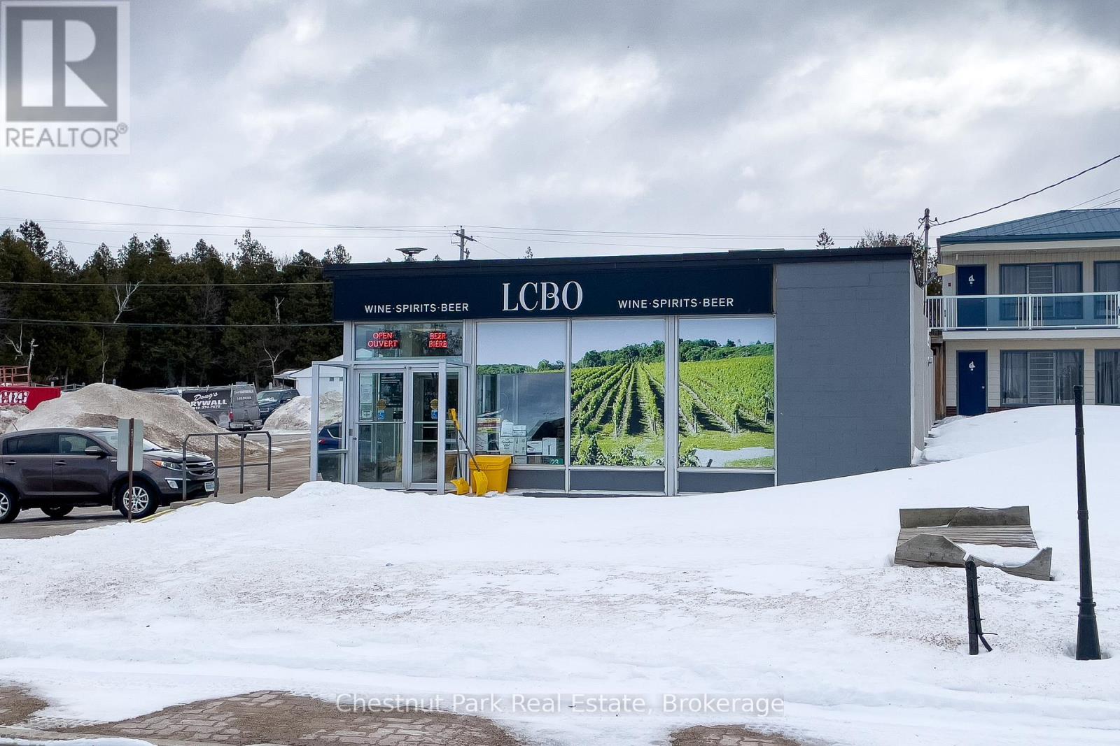 23 Brock Street, Northern Bruce Peninsula, Ontario N0H 2R0 - Photo 1 - X12028502