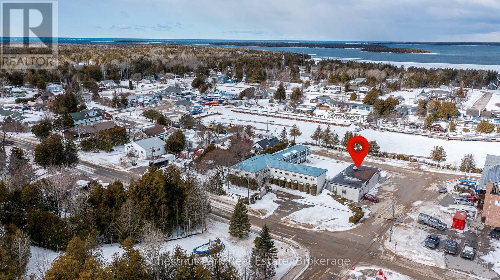 23 Brock Street, Northern Bruce Peninsula, Ontario N0H 2R0 - Photo 4 - X12028502