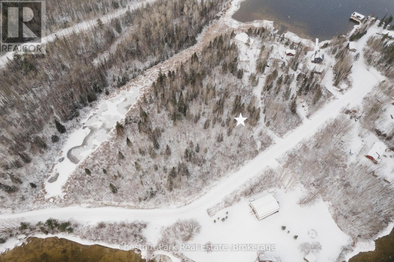 38 White Bear Court, Temagami, Ontario P0H 2H0 - Photo 8 - X12030179