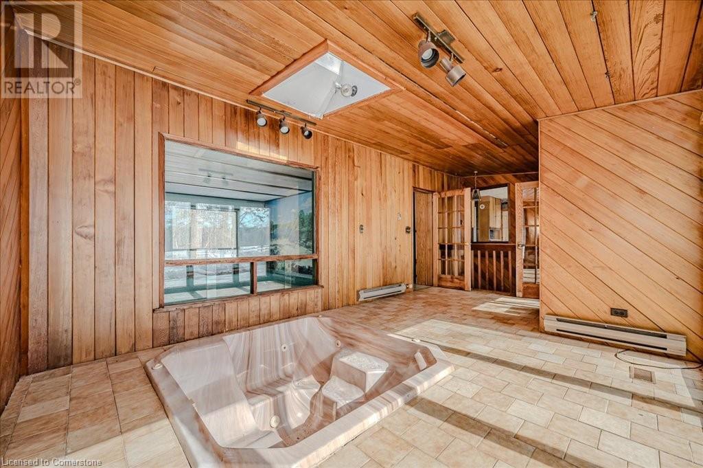4085 Limestone Road, Campbellville, Ontario  L0P 1B0 - Photo 16 - 40721122