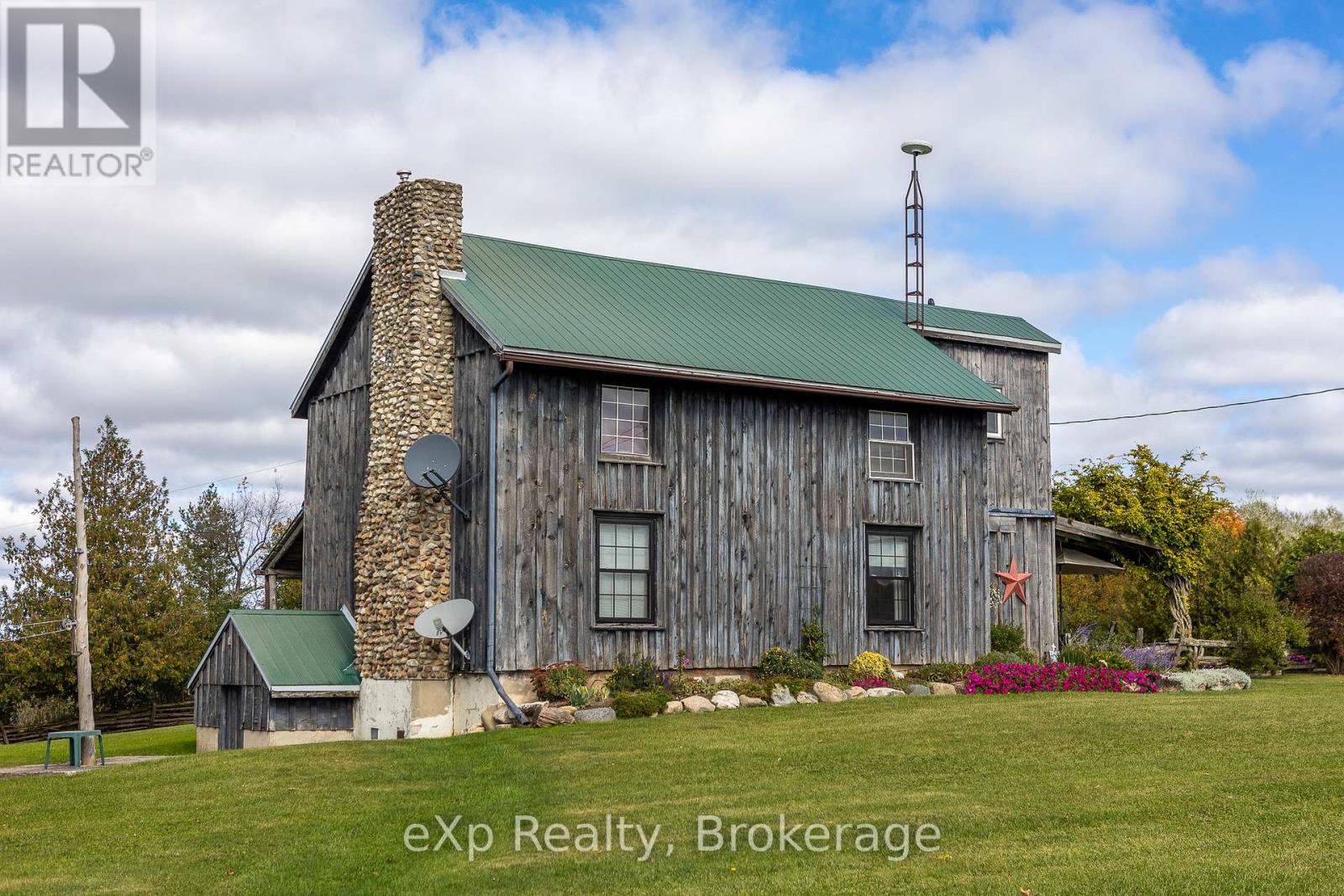 084672 Sideroad 6, Meaford, Ontario  N0H 1E0 - Photo 2 - X12115453