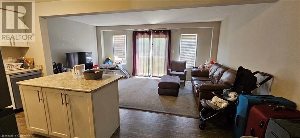 50 Pinnacle Drive Unit# 71, Kitchener, Ontario  N2P 0H8 - Photo 3 - 40737539