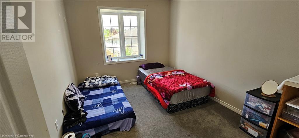 50 Pinnacle Drive Unit# 71, Kitchener, Ontario  N2P 0H8 - Photo 9 - 40737539