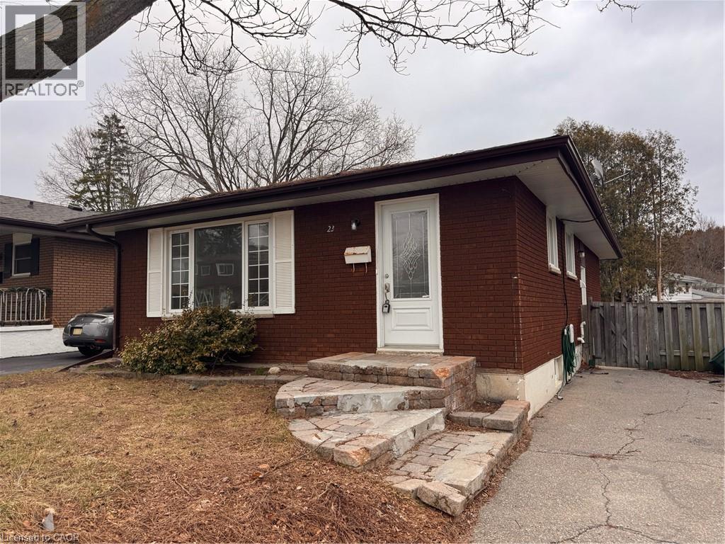 23 Arrowhead Crescent Unit# Upper, Kitchener, Ontario  N2P 1C1 - Photo 1 - 40821785