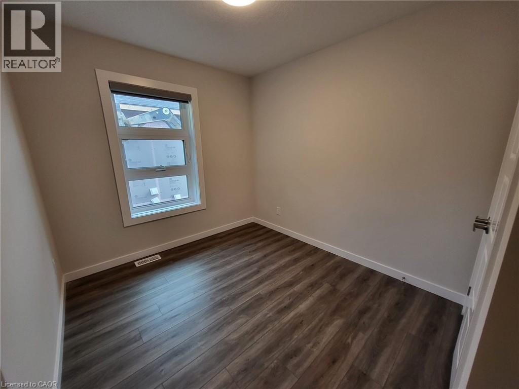 118 Gravel Ridge Trail Unit# F02, Kitchener, Ontario N2E 0B8 - Photo 11 - 40834339