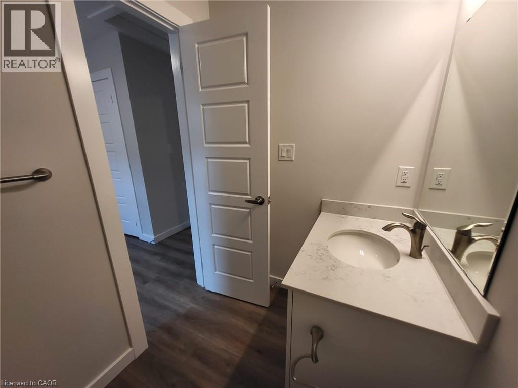 118 Gravel Ridge Trail Unit# F02, Kitchener, Ontario N2E 0B8 - Photo 6 - 40834339