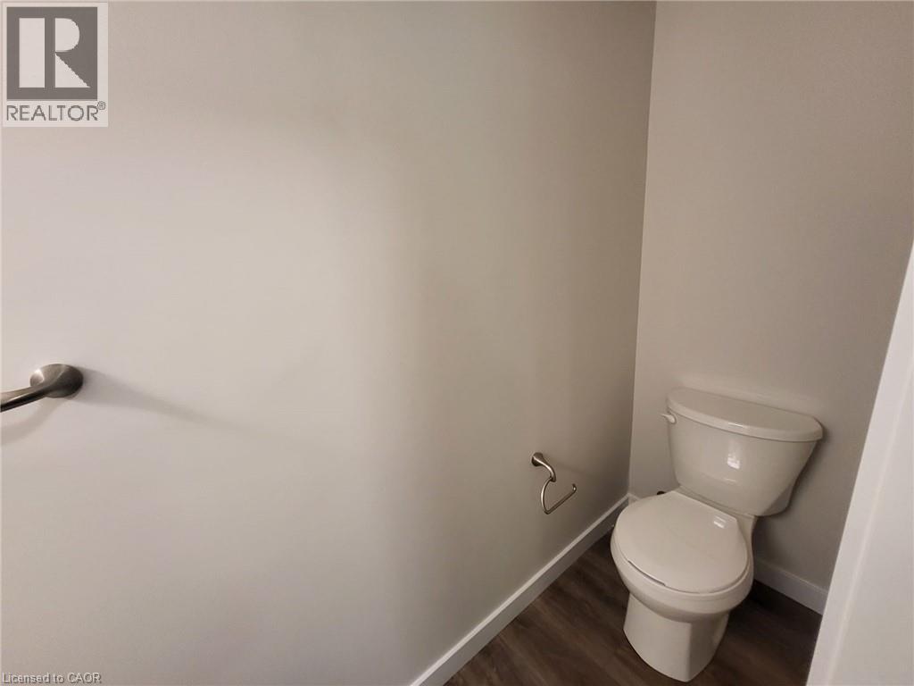 118 Gravel Ridge Trail Unit# F02, Kitchener, Ontario N2E 0B8 - Photo 9 - 40834339