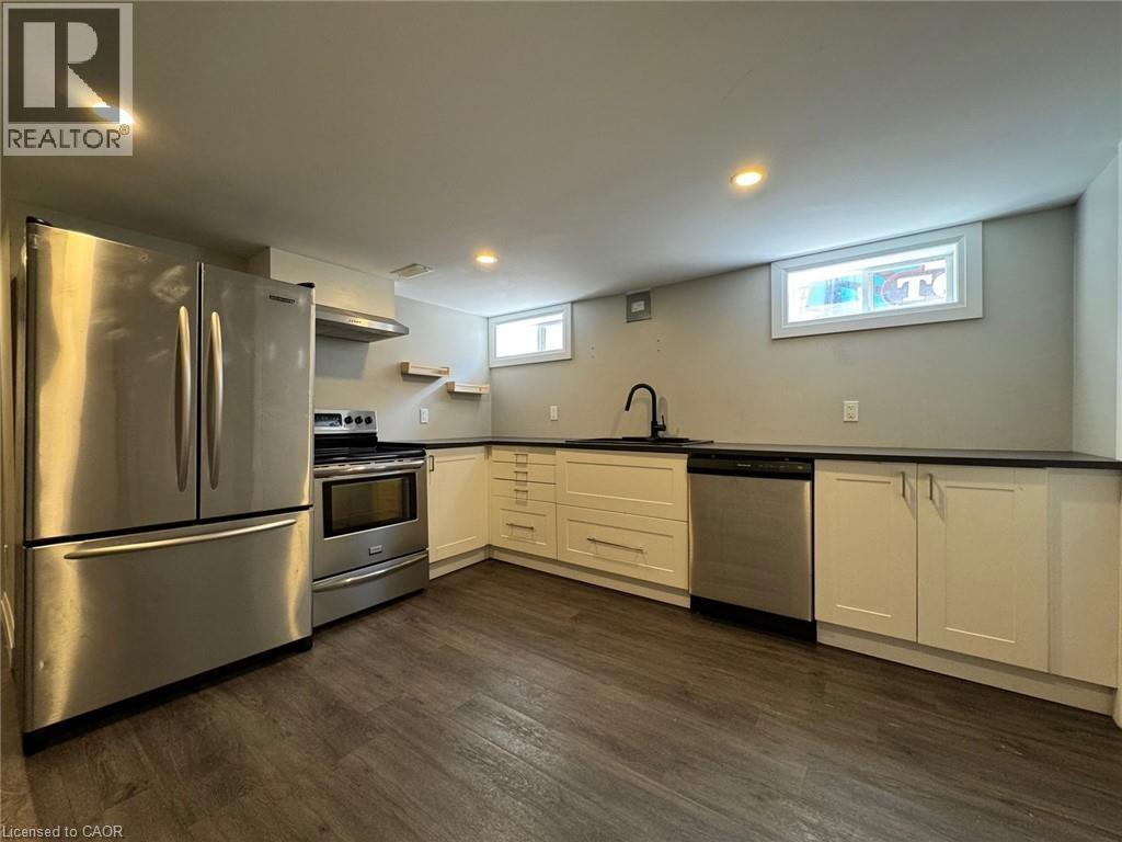 54 Cambridge Avenue Unit# Lower, Kitchener, Ontario N2B 1N4 - Photo 1 - 40840703